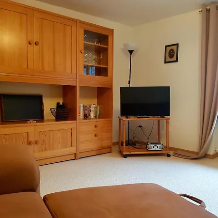 Gemuetliche Ferienwohnung In Kaifenheim, Cleaning Included Daire *